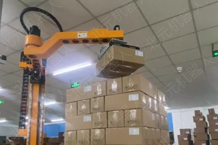 箱子码垛,自动箱装码垛,码垛机械手,立柱码垛机